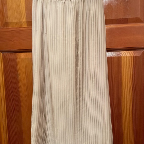Sincerely Jules pleated skirt - Picture 5 of 9